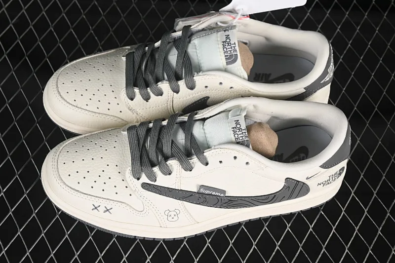 All categories Air Jordan Jordan series basketball shoes Air Jordan 1 Low high-end custom low-top sneakers Travis Scott x Fragment Design x Air Jordan 1 Low OG SP AJ1 Joe 1 North Face joint beige wave low-top cultural casual sneakers XS2024-013